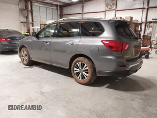 2019 Nissan Pathfinder SV with VIN 5N1DR2MM1KC628212, listed as a IAAI auction lot 41815898 with 139,375 mi miles. Bid and sale history available at carsss.com. Image 3.