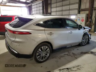 2024 Toyota Venza LE with VIN JTEAAAAH6RJ159376, listed as a Copart auction lot 58076254 with 1,933 mi miles and Salvage Title. Bid and sale history available at carsss.com. Image 3.