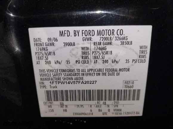 2007 Ford F-150 XLT with VIN 1FTPW14V57FA20227, listed as a IAAI auction lot 41642587 with 186,860 mi miles. Bid and sale history available at carsss.com. Image 9.