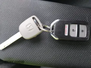 2015 Honda Fit EX-L with VIN 3HGGK5H89FM758748, listed as a IAAI auction lot 42559572 with 24,341 mi miles and . Bid and sale history available at DreamBid. Image 11.