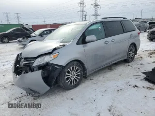 2018 Toyota Sienna XLE Auto Access Seat with VIN 5TDYZ3DC3JS904227, listed as a Copart auction lot 45050625 with Not Provided miles and Salvage Title. Bid and sale history available at carsss.com. Image 1.