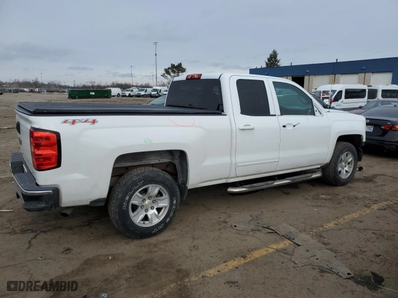 2015 Chevrolet Silverado 1500 LT with VIN 1GCVKREH4FZ206543, listed as a Copart auction lot 42914975 with 161,405 mi miles and Salvage Title. Bid and sale history available at carsss.com. Image 3.
