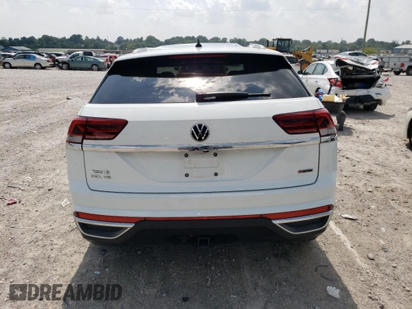 2021 Volkswagen Atlas SEL Premium with VIN 1V2TE2CA6MC209907, listed as a Copart auction lot 60381103 with 33,895 mi miles and . Bid and sale history available at DreamBid. Image 6.
