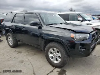 2021 Toyota 4Runner SR5 with VIN JTEEU5JR7M5247640, listed as a Copart auction lot 44445845 with 81,958 mi miles and Salvage Title. Bid and sale history available at carsss.com. Image 4.