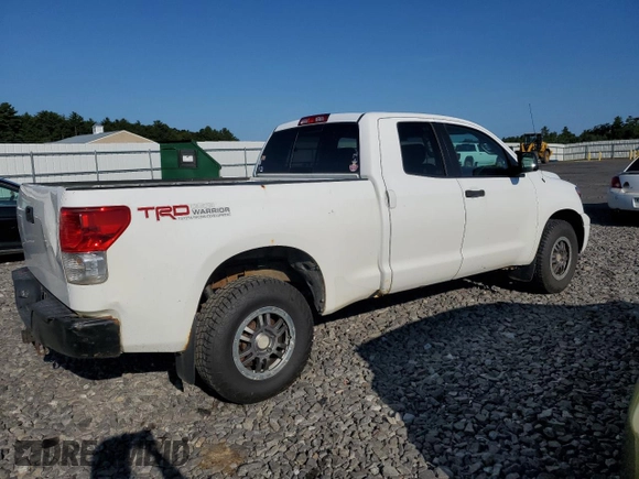 2010 Toyota Tundra 4WD Truck with VIN 5TFUY5F10AX128464, listed as a Copart auction lot 70081574 with 229,736 mi miles and Clean Title. Bid and sale history available at carsss.com. Image 3.
