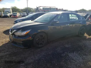 2018 Nissan Altima SV with VIN 1N4AL3AP6JC191860, listed as a Copart auction lot 48862284 with 131,892 mi miles and Non Repairable. Bid and sale history available at carsss.com. Image 1.