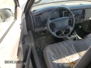 2001 Dodge Dakota with VIN 1B7FL26P21S233496, listed as a Copart auction lot 48014635 with 106,852 mi miles and Clean Title. Bid and sale history available at carsss.com. Image 8.