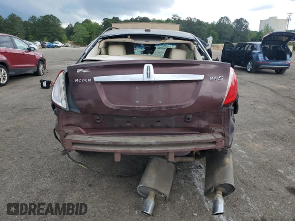 2009 Lincoln MKS z VIN 1LNHM93R89G601548, wystawiony jako Copart lot #54336075 z przebiegiem 318 143 mil mil oraz Szkoda całkowita • Salvage title. Historia ofert i sprzedaży dostępna na DreamBid. Obrazek 6.