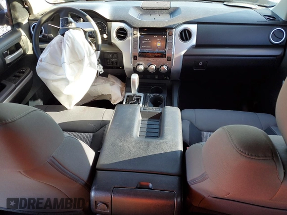 2016 Toyota Tundra SR5 z VIN 5TFRY5F16GX209953, wystawiony jako Copart lot #52770495 z przebiegiem 80 907 mil mil oraz Szkoda całkowita • Salvage title. Historia ofert i sprzedaży dostępna na DreamBid. Obrazek 8.