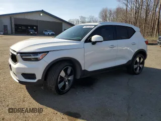 2020 Volvo XC40 Momentum with VIN YV4162UK8L2177380, listed as a Copart auction lot 49244565 with 45,228 mi miles and Salvage Title. Bid and sale history available at DreamBid. Image 1.