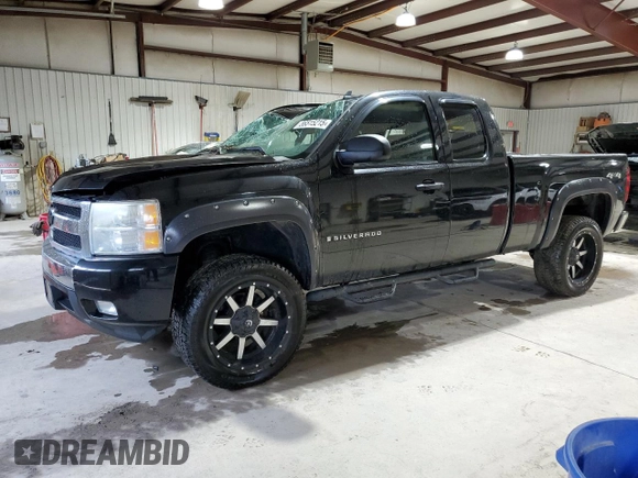 2008 Chevrolet Silverado 1500 1LT with VIN 2GCEK19J881280767, listed as a Copart auction lot 56515215 with 165,875 mi miles and Clean Title. Bid and sale history available at DreamBid. Image 1.