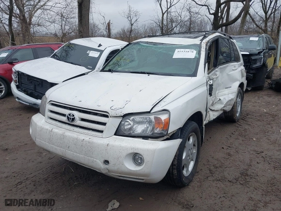 2007 Toyota Highlander w/3rd Row with VIN JTEEP21A170215574, listed as a IAAI auction lot 41531878 with 250,000 mi miles. Bid and sale history available at carsss.com. Image 17.