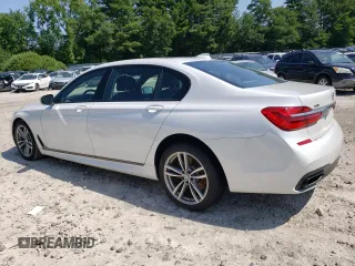 2019 BMW 7 Series 750i xDrive with VIN WBA7F2C59KB240443, listed as a Copart auction lot 60637203 with 58,257 mi miles. Bid and sale history available at carsss.com. Image 2.