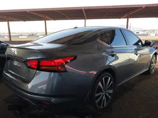 2021 Nissan Altima 2.5 SR with VIN 1N4BL4CV0MN381555, listed as a IAAI auction lot 41698862 with 42,881 mi miles. Bid and sale history available at carsss.com. Image 4.