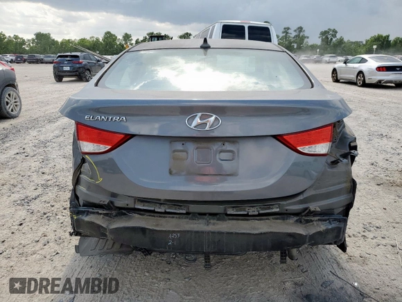 2013 Hyundai Elantra GLS z VIN 5NPDH4AE4DH292871, wystawiony jako Copart lot #58271825 z przebiegiem 74 746 mil mil oraz Szkody całkowita. Historia ofert i sprzedaży dostępna na DreamBid. Obrazek 6.
