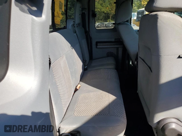 2011 Ford F-250 XL with VIN 1FT7X2BT7BEA25481, listed as a Copart auction lot 77170364 with 153,337 mi miles and Salvage Title. Bid and sale history available at DreamBid. Image 10.