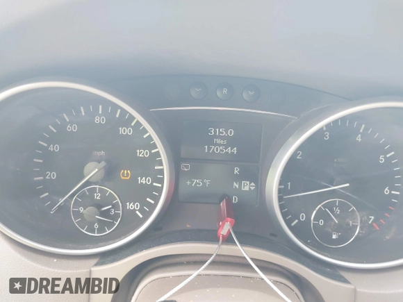 2008 Mercedes-Benz M 350 z VIN 4JGBB86E78A402071, wystawiony jako IAAI lot #42091670 z przebiegiem 170 544 mil mil oraz . Historia ofert i sprzedaży dostępna na DreamBid. Obrazek 7.