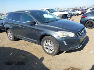 2014 Volvo XC60 3.2L z VIN YV4940DL9E2515510, wystawiony jako IAAI lot #42395769 z przebiegiem 189 325 mil mil oraz . Historia ofert i sprzedaży dostępna na DreamBid. Obrazek 1.