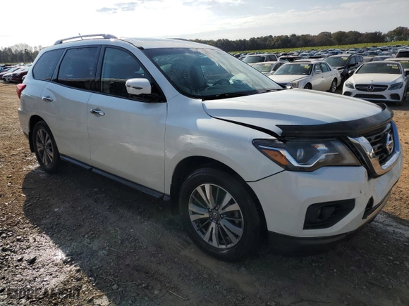 2017 Nissan Pathfinder SL with VIN 5N1DR2MN5HC625055, listed as a Copart auction lot 82647494 with 82,604 mi miles and Salvage Title. Bid and sale history available at carsss.com. Image 4.