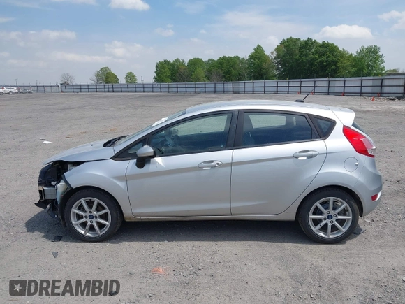 2019 Ford Fiesta SE z VIN 3FADP4EJ9KM107124, wystawiony jako IAAI lot #42067464 z przebiegiem 89 076 mil mil oraz . Historia ofert i sprzedaży dostępna na DreamBid. Obrazek 15.