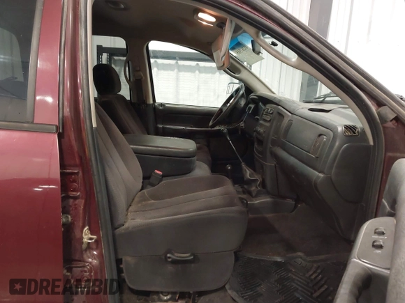 2003 Dodge 2500 ST with VIN 3D7KU28CX3G840039, listed as a IAAI auction lot 41267585 with 276,966 mi miles. Bid and sale history available at carsss.com. Image 5.