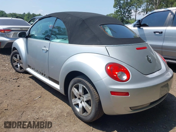 2006 Volkswagen Beetle with VIN 3VWRG31Y36M319727, listed as a IAAI auction lot 42845632 with 103,808 mi miles and . Bid and sale history available at DreamBid. Image 3.