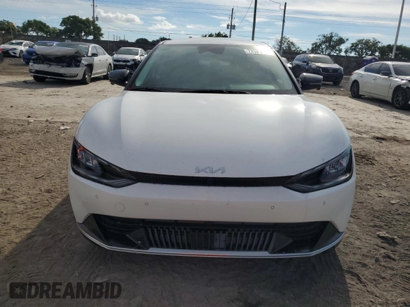 2022 Kia EV6 Wind with VIN KNDC3DLC9N5084122, listed as a Copart auction lot 72189524 with 26,099 mi miles and Salvage Title. Bid and sale history available at carsss.com. Image 5.