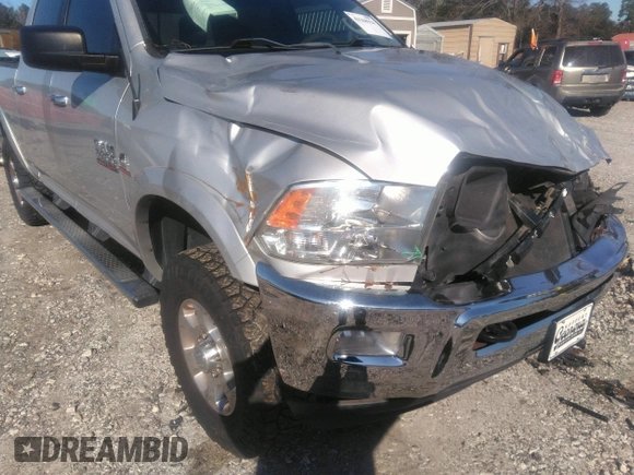 2017 Ram 2500 Big Horn with VIN 3C6UR5DL3HG613026, listed as a IAAI auction lot 41168929 with 110,708 mi miles. Bid and sale history available at carsss.com. Image 19.