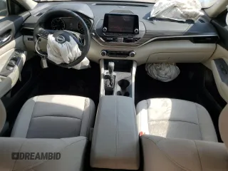 2025 Nissan Altima SV with VIN 1N4BL4DV2SN301393, listed as a Copart auction lot 49089035 with 5,538 mi miles and Salvage Title. Bid and sale history available at DreamBid. Image 8.