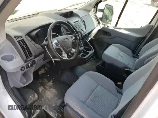 2016 Ford Transit Cargo z VIN 1FTYR2CG3GKB38143, wystawiony jako Copart lot #60861365 z przebiegiem 67 107 mil mil oraz Czysty tytuł • Clean title. Historia ofert i sprzedaży dostępna na DreamBid. Obrazek 8.