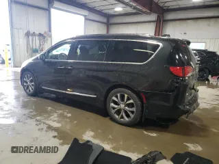 2017 Chrysler Pacifica Limited with VIN 2C4RC1GG8HR644659, listed as a Copart auction lot 60239555 with 94,311 mi miles and Salvage title. Bid and sale history available at DreamBid. Image 2.