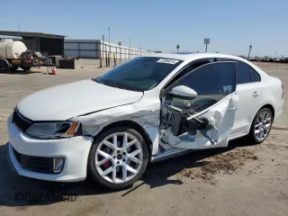 2014 Volkswagen Jetta GLI Edition 30 with VIN 3VW4S7AJXEM336252, listed as a Copart auction lot 72886814 with 121,728 mi miles and Salvage title. Bid and sale history available at DreamBid. Image 1.