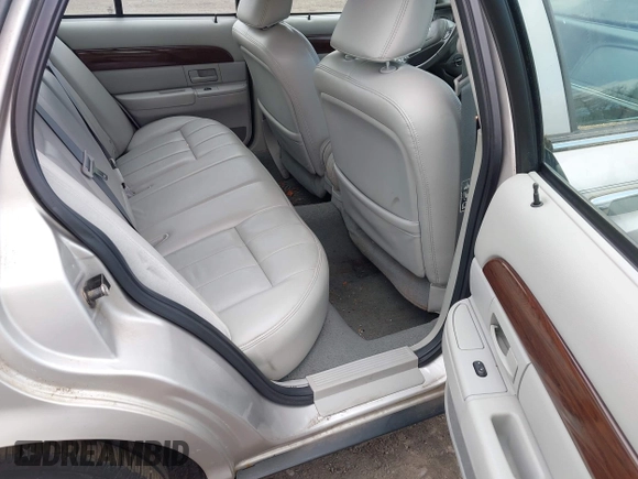 2003 Mercury Grand Marquis LS Premium with VIN 2MEFM75W83X686572, listed as a IAAI auction lot 42208087 with 93,608 mi miles and . Bid and sale history available at DreamBid. Image 8.