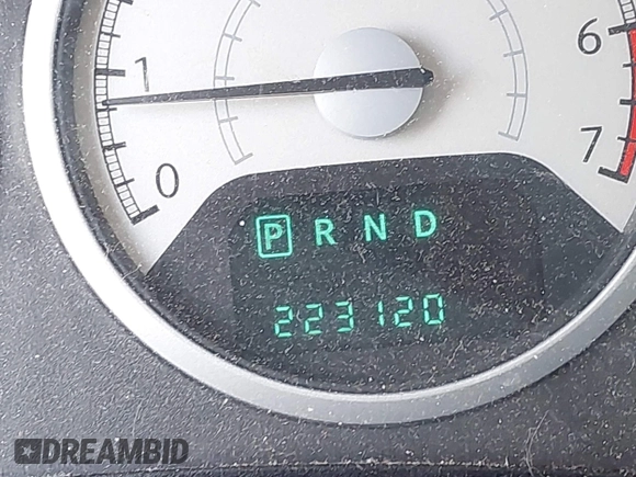 2008 Chrysler Town & Country Touring with VIN 2A8HR54P38R844492, listed as a IAAI auction lot 42691356 with 223,120 mi miles and . Bid and sale history available at DreamBid. Image 7.