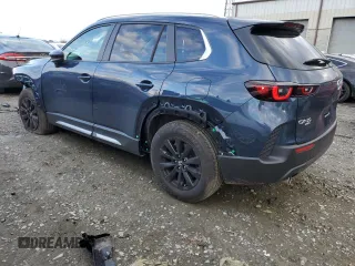 2023 Mazda CX-50 S Preferred Plus z VIN 7MMVABCM6PN117219, wystawiony jako Copart lot #38519253 z przebiegiem 3 405 mil mil oraz . Historia ofert i sprzedaży dostępna na DreamBid. Obrazek 2.