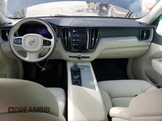 2023 Volvo XC60 Plus Bright Theme with VIN YV4L12RN5P1310991, listed as a Copart auction lot 82180634 with 6,723 mi miles and Salvage Title. Bid and sale history available at carsss.com. Image 8.