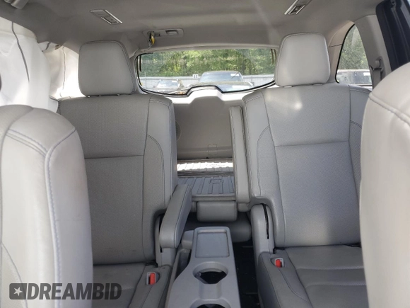 2018 Toyota Highlander Limited z VIN 5TDDZRFH4JS865237, wystawiony jako Copart lot #55417765 z przebiegiem 97 421 mil mil oraz Szkoda całkowita • Salvage title. Historia ofert i sprzedaży dostępna na DreamBid. Obrazek 10.