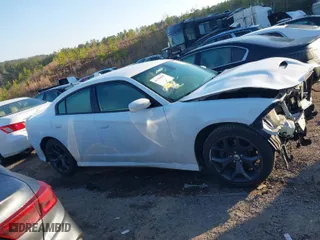 2018 Dodge Charger SXT Plus with VIN 2C3CDXHGXJH201160, listed as a IAAI auction lot 41780985 with 86,683 mi miles. Bid and sale history available at carsss.com. Image 13.