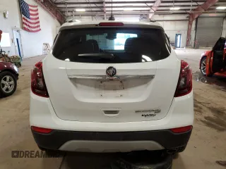 2020 Buick Encore Essence z VIN KL4CJGSB3LB061671, wystawiony jako Copart lot #43798525 z przebiegiem 101 220 mil mil oraz Tytuł czysty. Historia ofert i sprzedaży dostępna na DreamBid. Obrazek 6.
