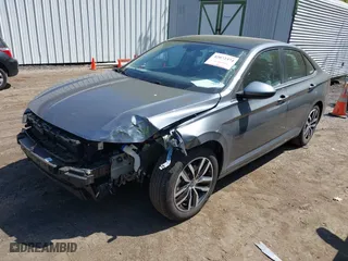 2025 Volkswagen Jetta SE with VIN 3VW7X7BU4SM047242, listed as a IAAI auction lot 42072374 with 3,221 mi miles. Bid and sale history available at carsss.com. Image 17.