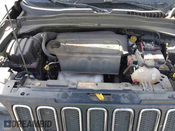 2018 Jeep Renegade Latitude with VIN ZACCJBBB0JPH69808, listed as a IAAI auction lot 42146368 with 191,051 mi miles and . Bid and sale history available at DreamBid. Image 10.