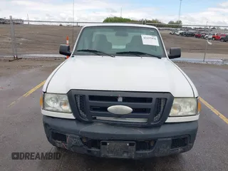2006 Ford Ranger XL z VIN 1FTYR10U56PA57506, wystawiony jako IAAI lot #42157970 z przebiegiem 144 283 mil mil oraz . Historia ofert i sprzedaży dostępna na DreamBid. Obrazek 6.