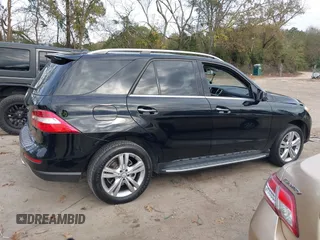 2015 Mercedes-Benz M 350 с VIN 4JGDA5JB5FA547338, выставлен на аукционе IAAI как лот 40847468 с пробегом 144 658 миль миль и . История ставок и продаж доступна на DreamBid. Изображение 13.