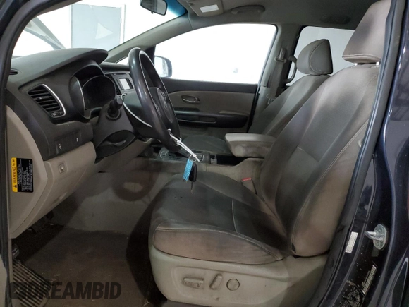 2015 Kia Sedona LX with VIN KNDMB5C10F6043899, listed as a Copart auction lot 53853005 with 152,788 mi miles and Clean Title. Bid and sale history available at DreamBid. Image 7.