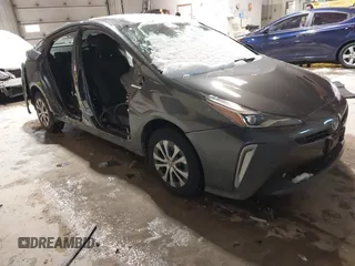 2020 Toyota Prius LE with VIN JTDL9RFU5L3020409, listed as a IAAI auction lot 41171668 with 122,208 mi miles and . Bid and sale history available at DreamBid. Image 1.