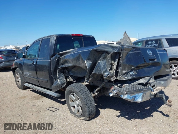 2005 Nissan Titan XE with VIN 1N6BA06A15N560400, listed as a IAAI auction lot 41656560 with 212,568 mi miles. Bid and sale history available at carsss.com. Image 14.