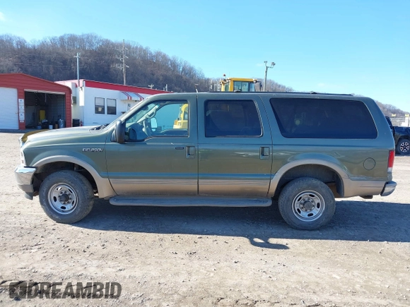 2001 Ford Excursion Limited with VIN 1FMNU43S21EA39638, listed as a IAAI auction lot 41817300 with 191,354 mi miles and . Bid and sale history available at DreamBid. Image 14.