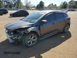 2018 Ford Focus ST with VIN 1FADP3L97JL286833, listed as a Copart auction lot 49861435 with 83,778 mi miles and Salvage Title. Bid and sale history available at carsss.com. Image 1.