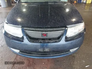 2007 Saturn ION z VIN 1G8AL58F27Z160902, wystawiony jako IAAI lot #41794644 z przebiegiem 162 834 mil mil oraz . Historia ofert i sprzedaży dostępna na DreamBid. Obrazek 6.