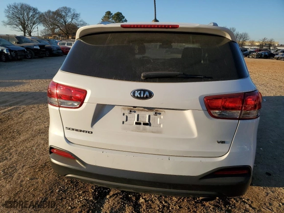 2018 Kia Sorento LX V6 with VIN 5XYPG4A50JG338876, listed as a Copart auction lot 46427745 with 121,427 mi miles and Salvage Title. Bid and sale history available at carsss.com. Image 6.
